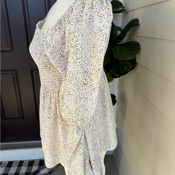 Hailey & Co smocked square neck blouse - Picture 4 of 5